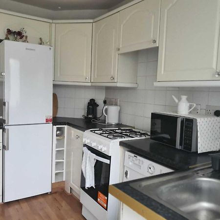 Grey Double Bedroom ロンドン エクステリア 写真