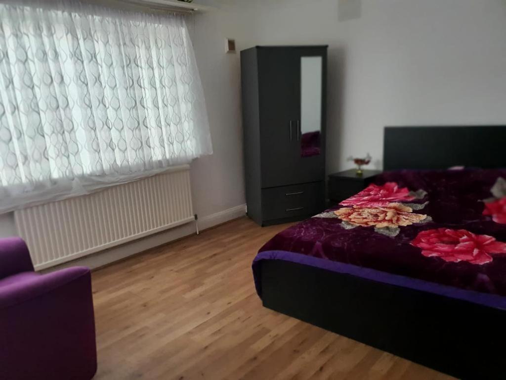 Grey Double Bedroom ロンドン エクステリア 写真